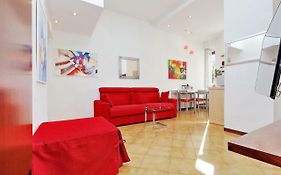 Gianmarco Apartment